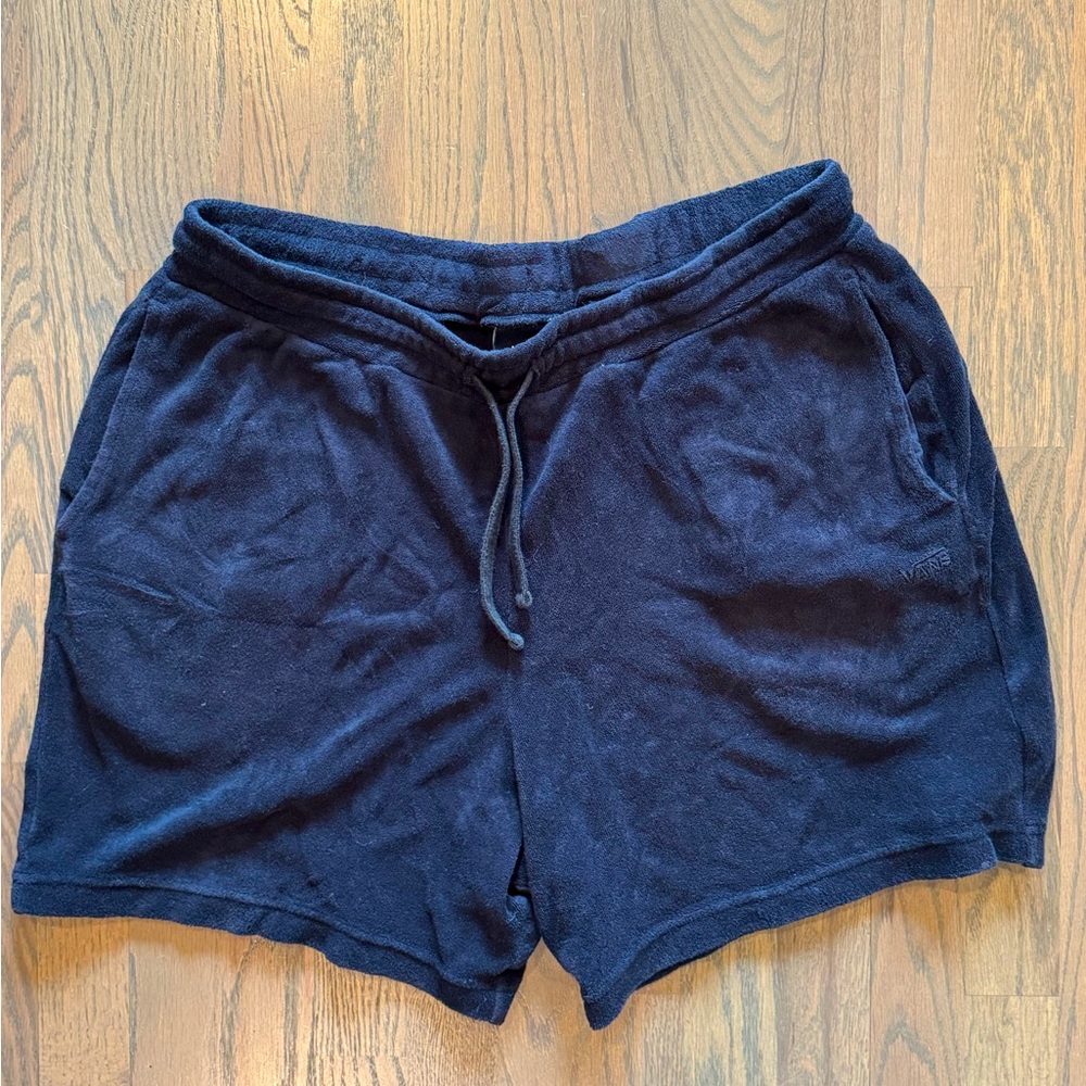 Vans. Men’s large terry short. Good condition.